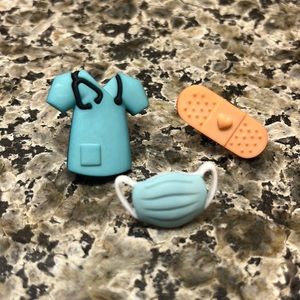 Doctor MD Nurse RN Pins *New*